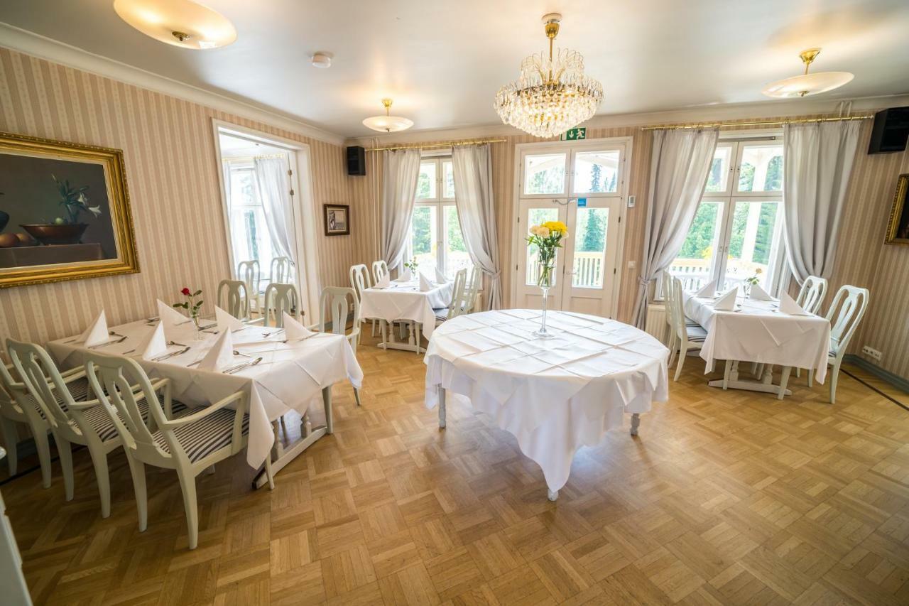 קאיאני Karolineburg Manor House Hotel מראה חיצוני תמונה